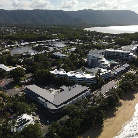 Blue Lagoon Villas Trinity Beach Exterior photo